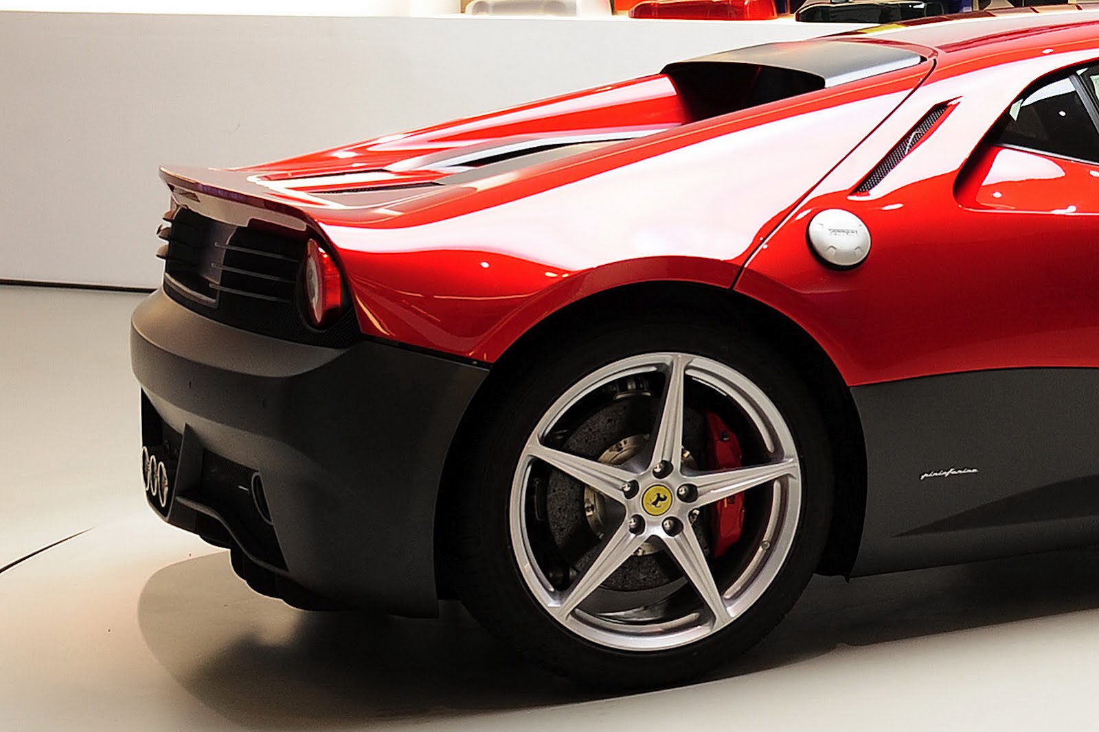 Ferrari SP12