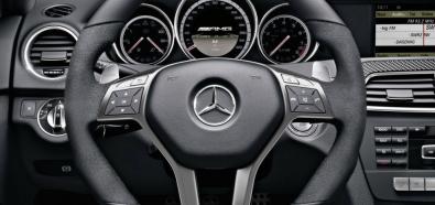 Mercedes-Banz C63 AMG Coupe 2012