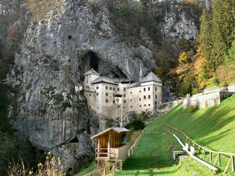 Zamek Predjamski, Słowenia