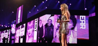 Taylor Swift, Rihanna, Miley Cyrus i inne gwiazdy na rozdaniu American Music Awards 2013