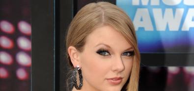 Taylor Swift - CMT Music Awards