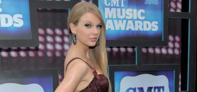 Taylor Swift - CMT Music Awards