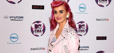 Katy Perry, Lady Gaga, Hayden Panettrie, Selena Gomez, Bar Refaeli - MTV Europe Music Awards w Belfaście