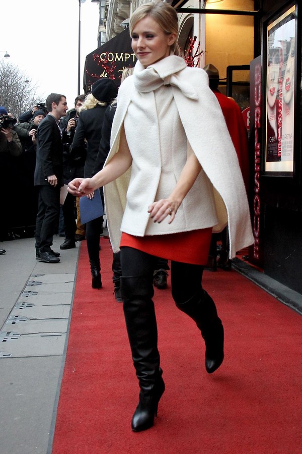 Kristen Bell promowała "Burlesque" w Paryżu