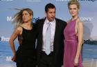 Jennifer Aniston i Brooklyn Decker na premierze "Just Go With It" w Berlinie