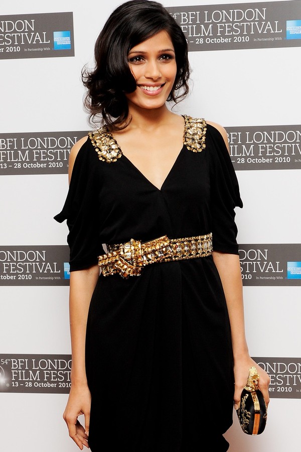 Freida Pinto na premierze "Miral" na Festiwalu Filmowym w Londynie