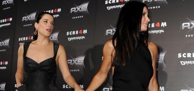 Neve Campbell i Courteney Cox na premierze Scream 4 w Hollywood
