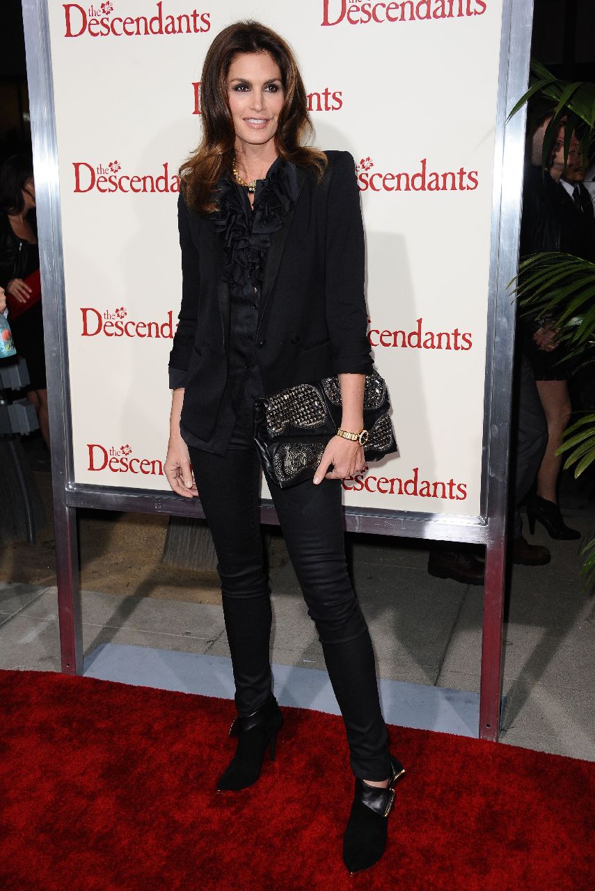 Cindy Crawford w Beverly Hills na premierze "The Descendants"