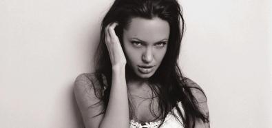 Angelina Jolie - jak zarabia jej córka? 