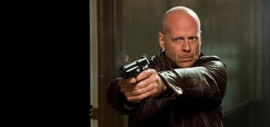Bruce Willis chce załatwić Jamesa Bonda
