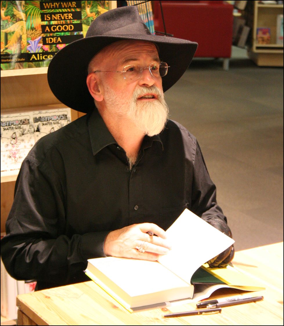 Terry Pratchett, "Para w ruch" - najnowsza powieść z cyklu Świat Dysku w księgarniach!