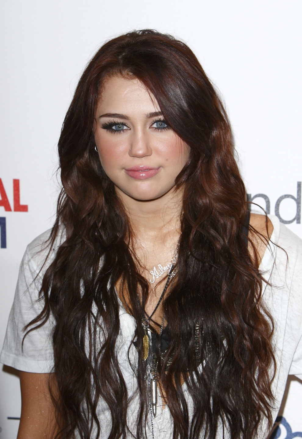 Miley Cyrus - Jingle Ball 2009