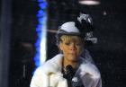 Rihanna - Rockefeller Center - 19.12.2009