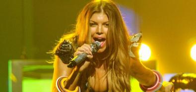 Fergie zaśpiewała z The Black Eyed Peas na gali American Music Awards 2010