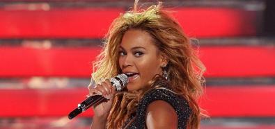 Beyonce wystapiła w czasie finału programu American Idol 10