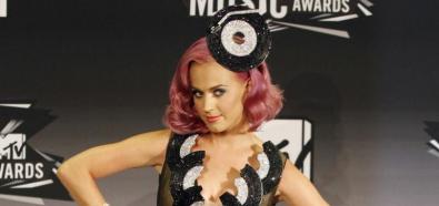 Katy Perry - wciąż bardziej kolorowa papuga