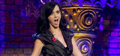 Katy Perry zaśpiewała "Firework" w programie The Paul O'Grady Show