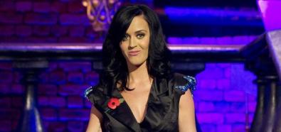 Katy Perry zaśpiewała "Firework" w programie The Paul O'Grady Show