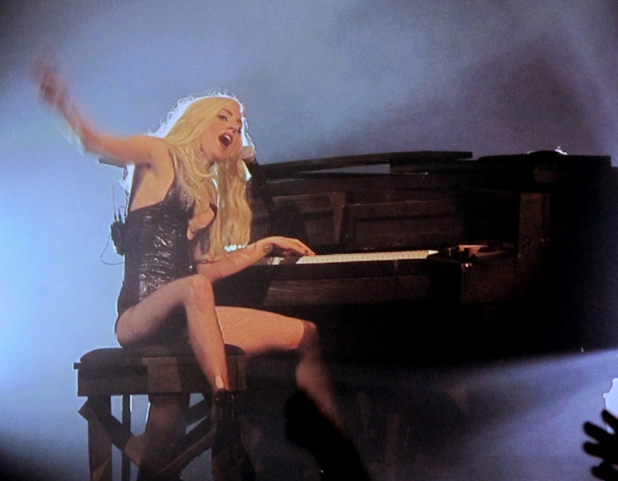 Lady GaGa - Koncert w Montrealu - 27.11.2009