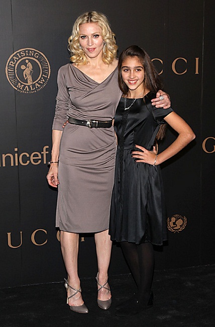 Madonna z córkącórką