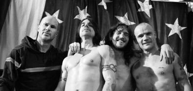 "Look Around" - nowy teledysk Red Hot Chili Peppers 