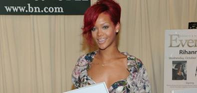 Rihanna promuje swoją książkę "Rihanna: Last Girl On Earth"