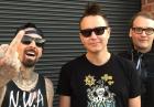 Mumford and Sons – muzycy parodiują Blink’182 w nowym teledysku 
