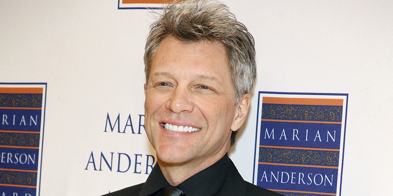 Jon Bon Jovi – zobacz dwa niezwykłe klipy