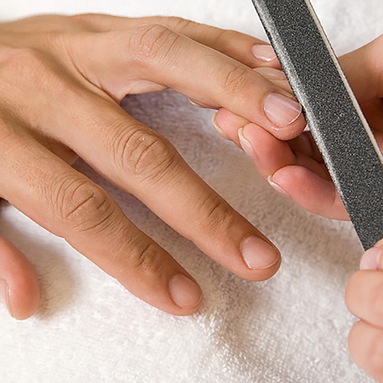 paznokcie, czyli manicure po męsku