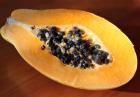 Zdrowa dieta - papaja, zwana również owocem aniołów