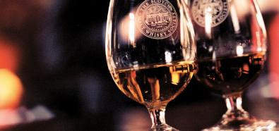 Alkohole i męskie używki - jak pić i degustować whisky
