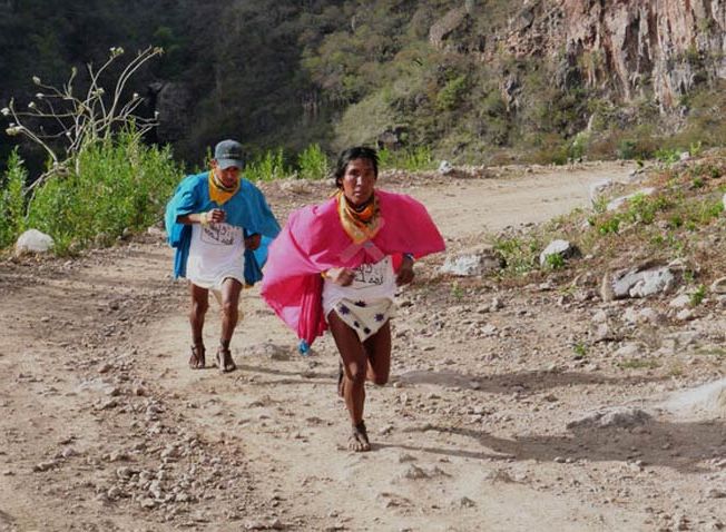 Indianie Tarahumara - urodzeni po to by biegać