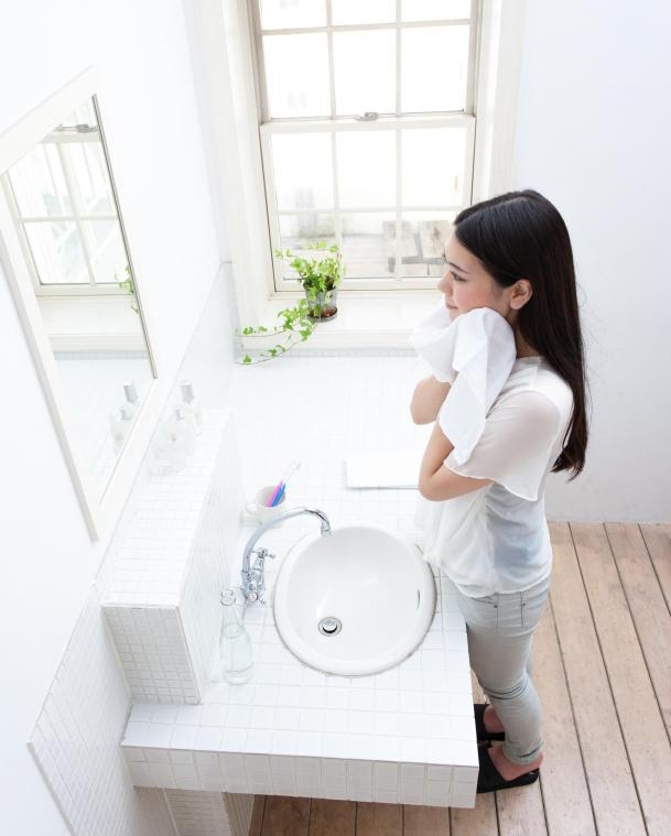 Złe zwyczaje w łazience - czego powinieneś się oduczyć? 