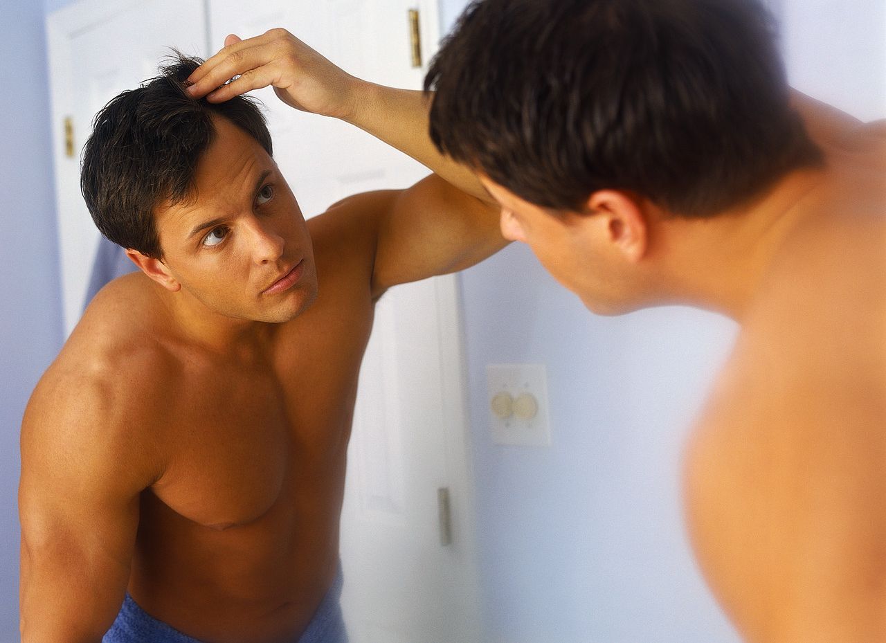 Zdrowie i pielęgnacja włosów - jak dbać o włosy, by zapobiec łupieżowi?