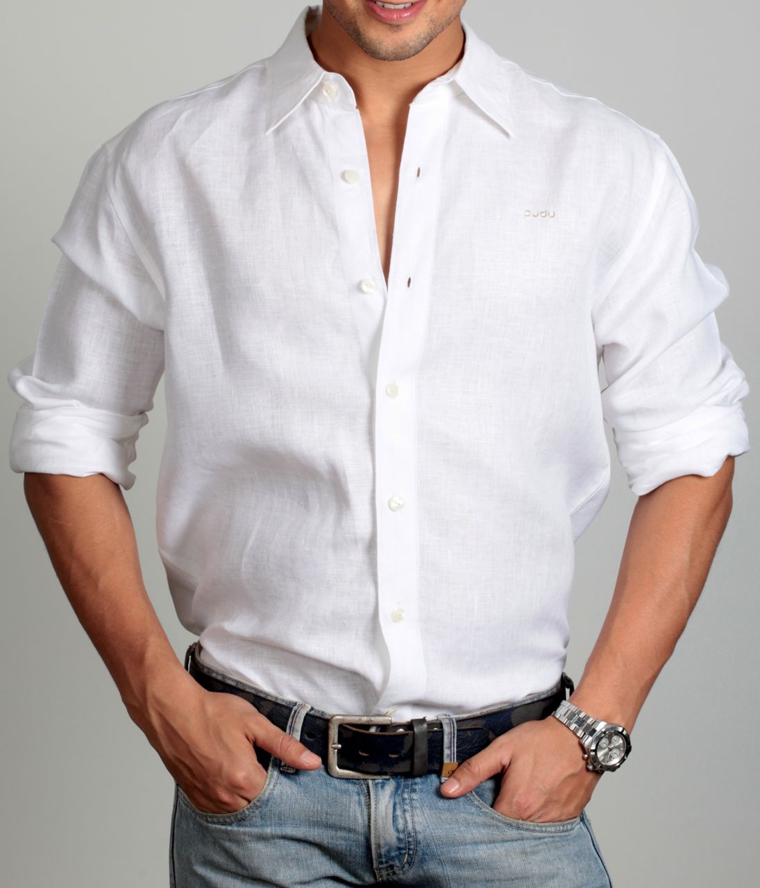 Moda męska i styl - biała koszula