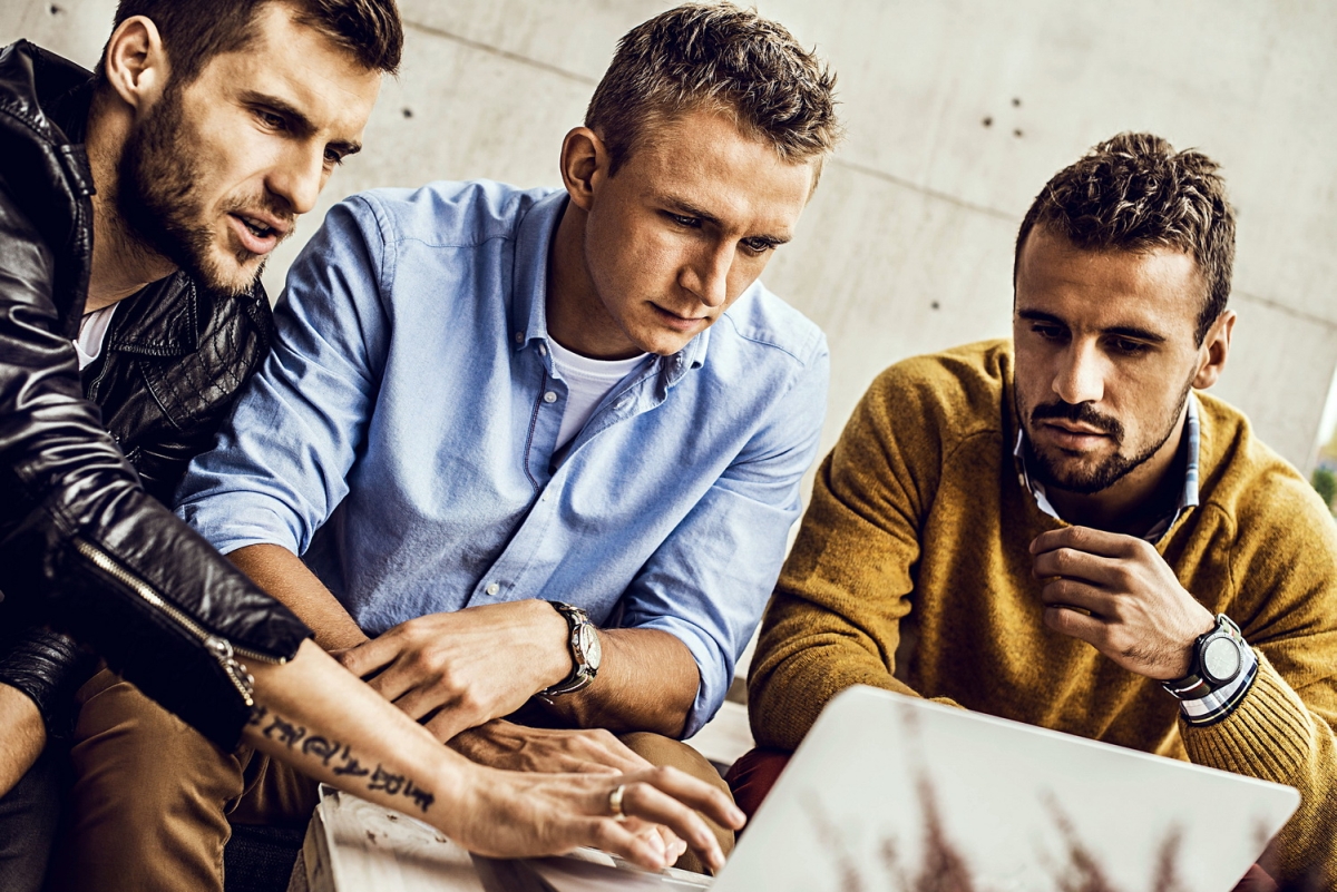 Czas na sport w wydaniu fashion - Łukasz Broź, Orlando Sa i Jakub Rzeźniczak prezentują zegarki