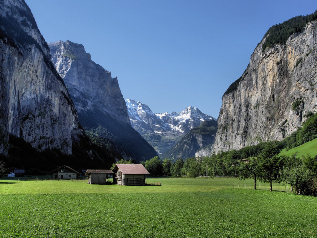 Szwajcaria - kraina mlekiem i miodem płynąca
