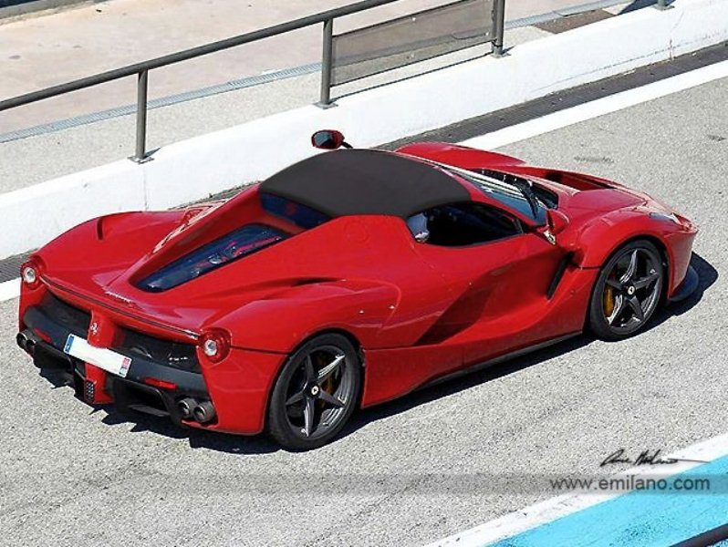 Ferrari LaFerrari Spider - wizualizacja