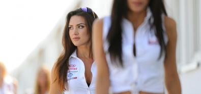 Dziewczyny i hostessy z torów wyścigowych - sierpień 2014