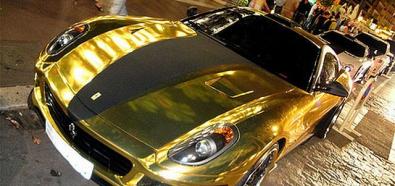 Ferrari 599 GTB Hamann całe w złocie