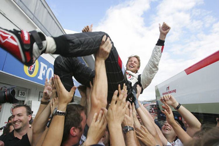 Jenson Button wygrywa GP Australii w Melbourne
