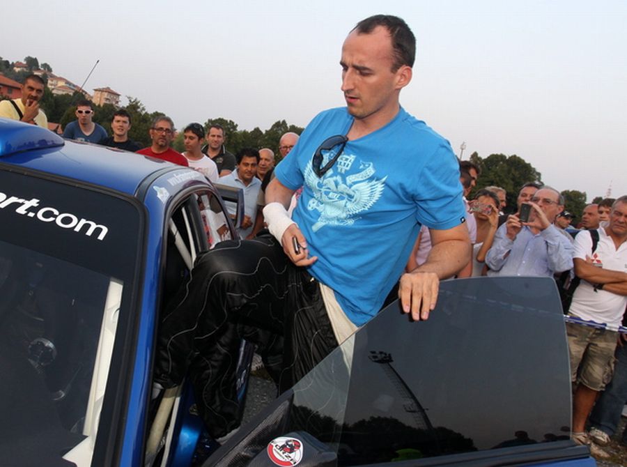 Robert Kubica zamierza regularnie startować w 2013 roku