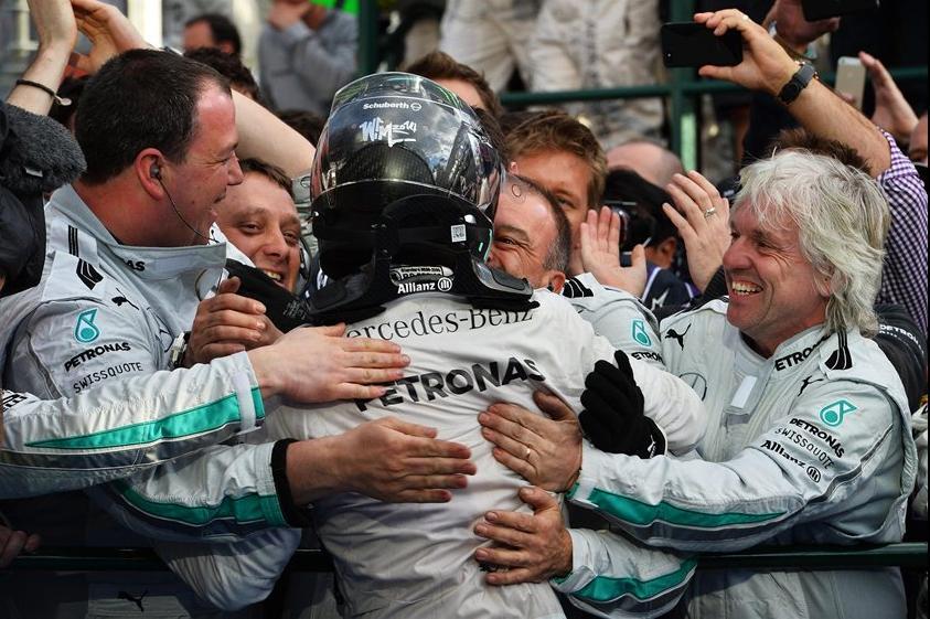 F1: Nico Rosberg wygrał kwalifikacje do GP Bahrajnu