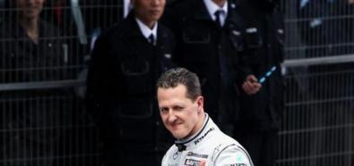 Bernie Ecclestone broni Michaela Schumachera