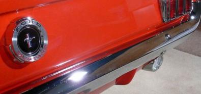 Replika Forda Mustang 1965 jako stół bilardowy