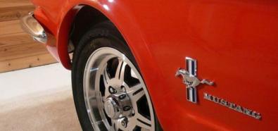 Replika Forda Mustanga 1965 jako stół bilardowy