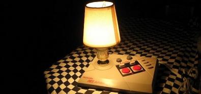 Nocna lampka z kontrolera NES Advantage