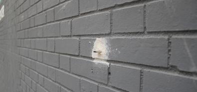 Pendrive w ścianę wmurowany