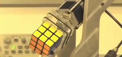 Robot układa kostkę Rubika w 15 sekund