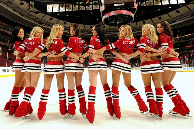 NHL. Cheerleaderki Chicago Blackhawks - dziewczyny z Miasta Wiatrów